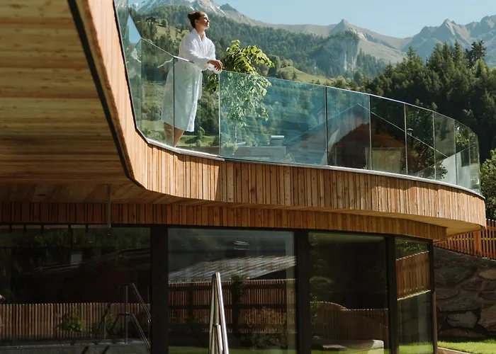 Spa & Naturhotel Outside
