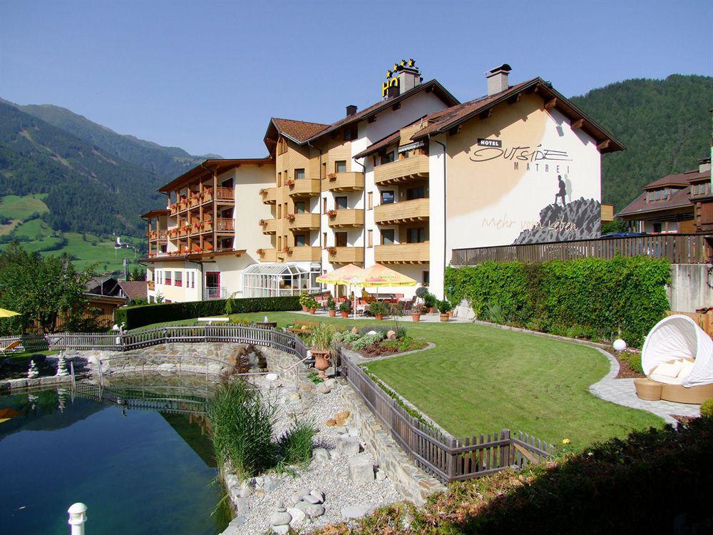 & Naturhotel Outside